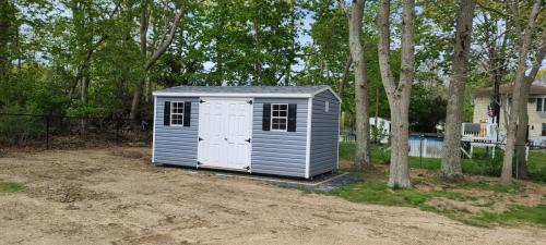 8x16-a-frame-modified-roof-8-ft-wedggewood-dutchlap-slatestone-roof-black-RP-shutters-3