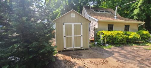 LISB-Setauket-8x16-cape-Sage-estate-grey-roof-2
